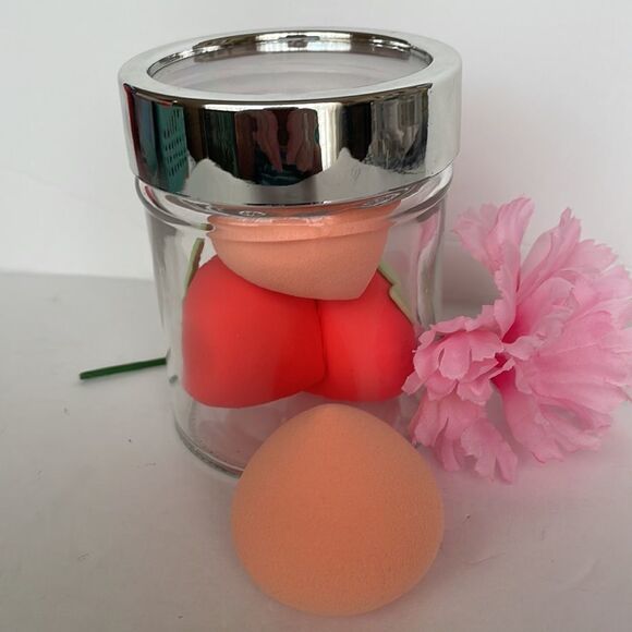 4 Piece Makeup Applicator Sponge Set in Decorative Glass Jar - Picture 2 of 2
